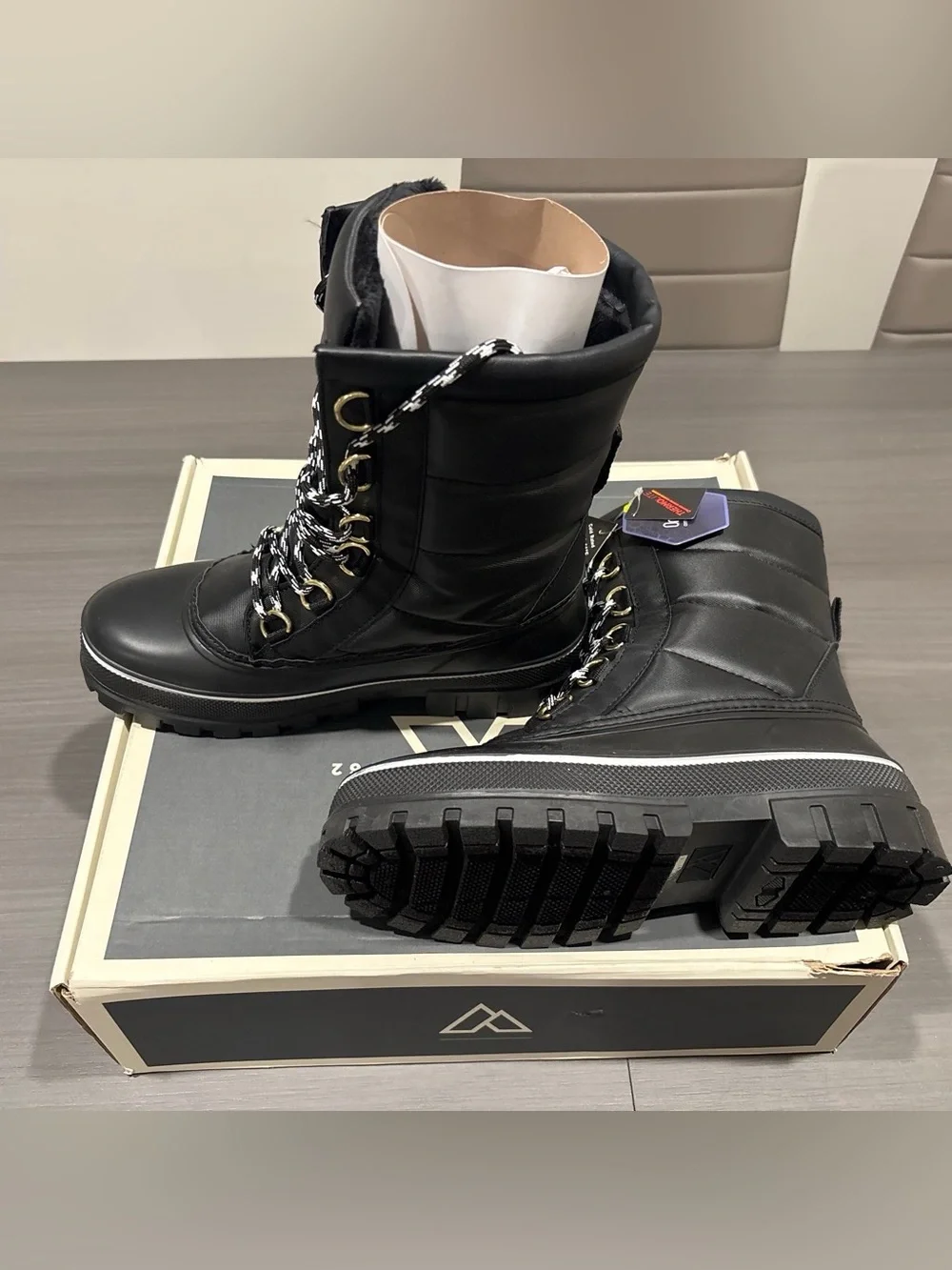 Women snow boots